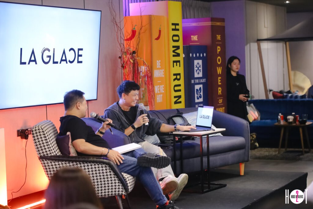 La Glace → Social-First Strategy : Wining the Attention War #P’Q